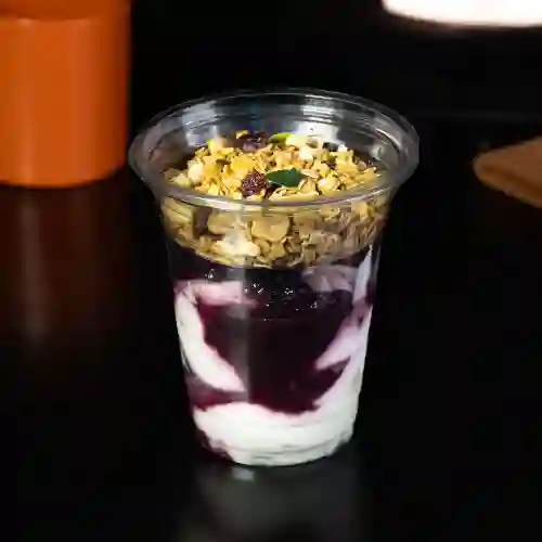 Granola Yogurt