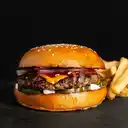 Cuarto Burgués Burger + Papas