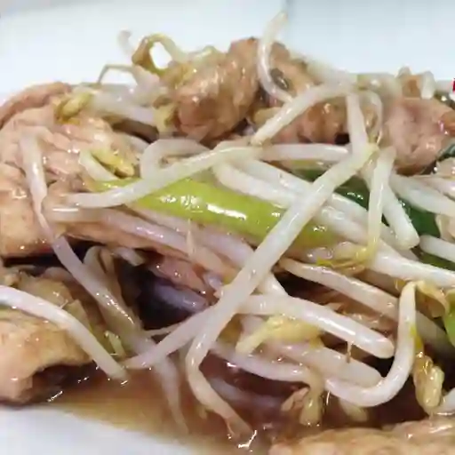 Pollo con Diente de Dragón