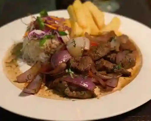 Tradicional Lomo Saltado