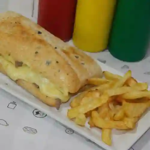 Sandwich Lomito con Queso