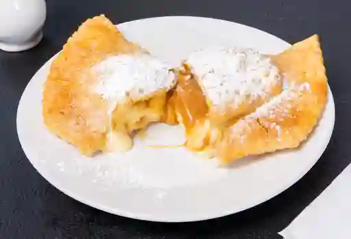 Empanada manjar y queso