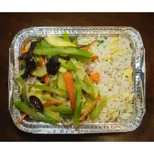 Chapsui de Verduras C/arroz Chaufan