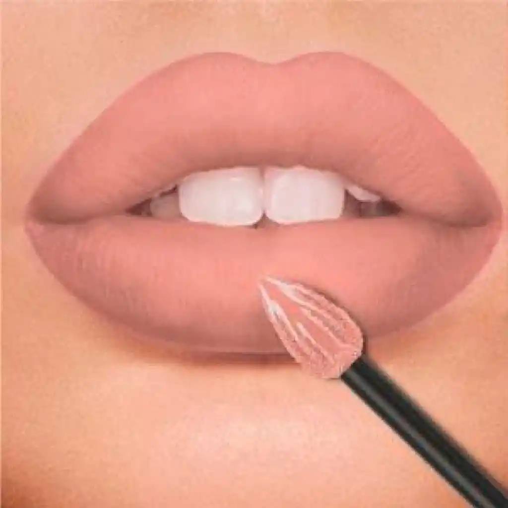 Labial Líquido Infallible Le Matte Road Tripping 240