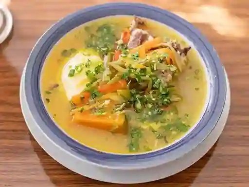 Cazuela de Vacuno + Ensaladita