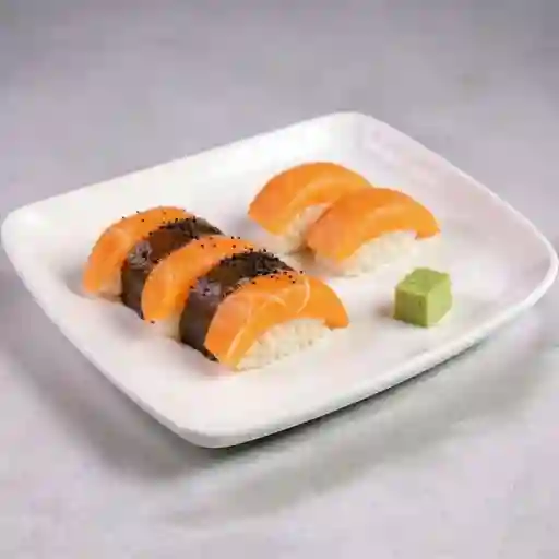 Nigiri De Salmon