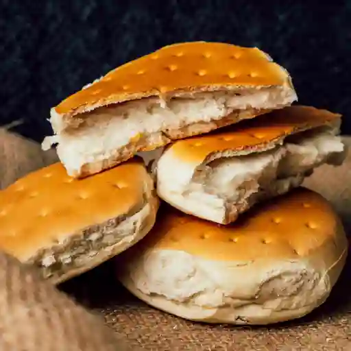 Pan Hallulla Tradicional (10 Unidades)