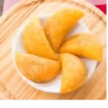 5 Empanadas de Queso