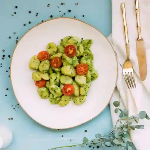 Gnocchi Preparado Salsa Pesto l