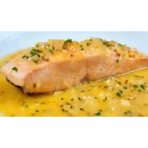 Salmón a la Mantequilla