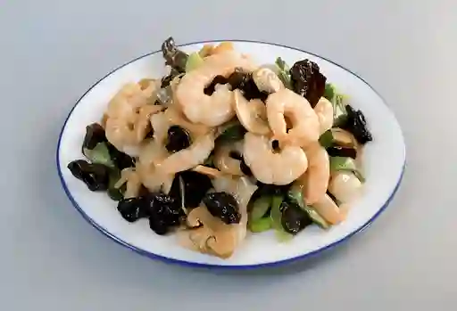 Camarón con Champiñones y Algas