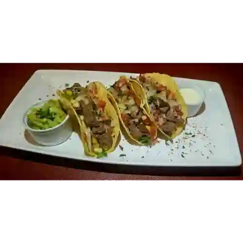 Trio de Tacos de Vacuno Salteado