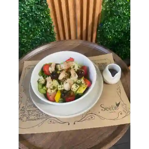 Ensalada Tropical Seelie+bebida