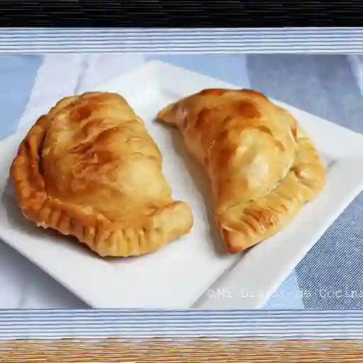 Empanada pollo queso