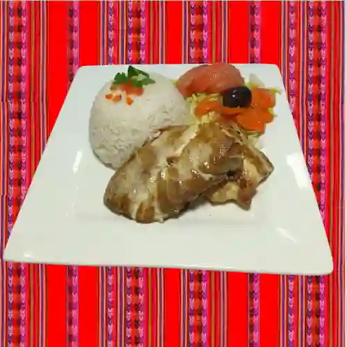 Pescado Grillado con Agregado