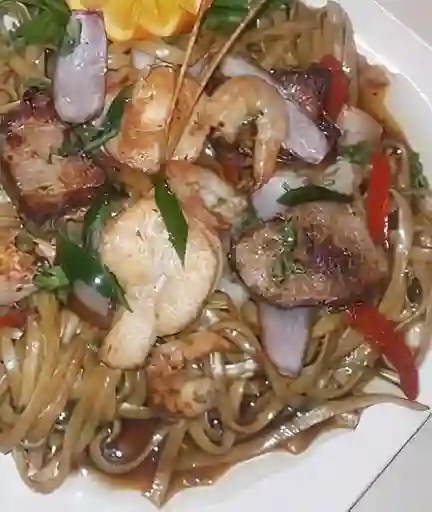 Fettuccini Salteado Tres Sabores