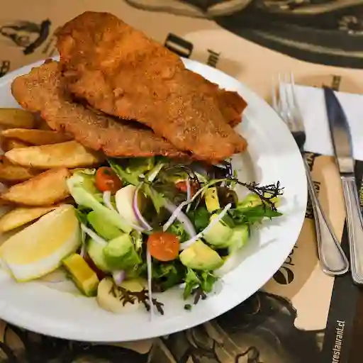 Milanesa Con Ensalada Fresca