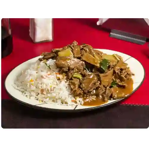 Carne Mongoliana con Arroz Chaufan