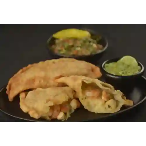 Empanada Ostión Camarón