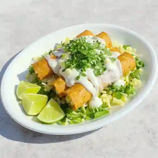 Tacos dorados de cochinita