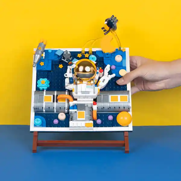 Set de Construcción Marco de Astronauta Miniso