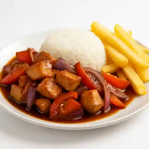 Saltado de Pollo