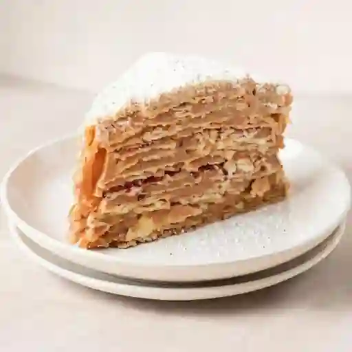 Porción hojarasca manjar frambuesa