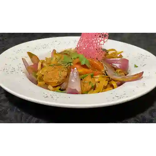 Fetuccini Saltado de Pollo