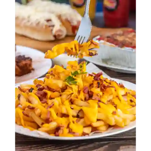 Papas Cheddar con Tocino