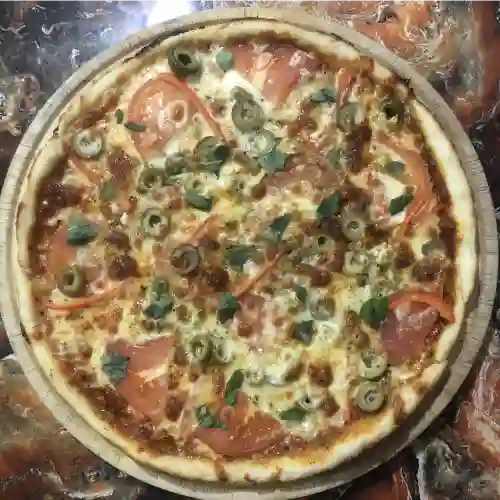 Pizza Mediterránea 38 Cm