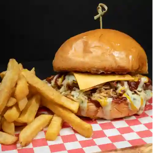 Hamburguesa Sencilla + Papas Fritas