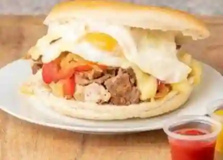 Mega Sandwich Chorrillano