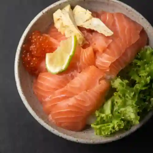 Chirashi de Salmón Ikura