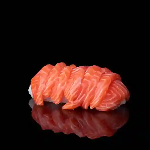 Sashimi de salmón