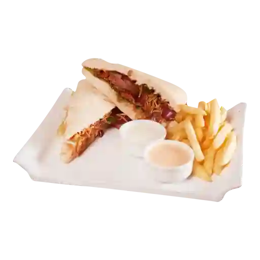Sándwich de Filete Saltado
