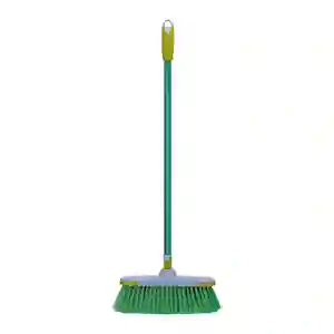 Escoba Para el Aseo