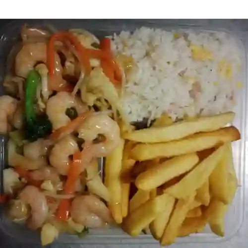 Chapsui Camaron con Arroz y Papa Frita