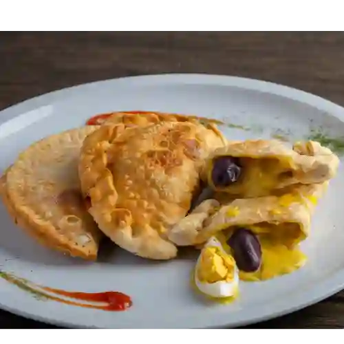 Empanadas Ají de Gallina