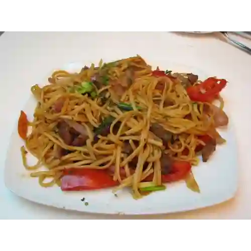 Tallarín Saltado 3 Sabores