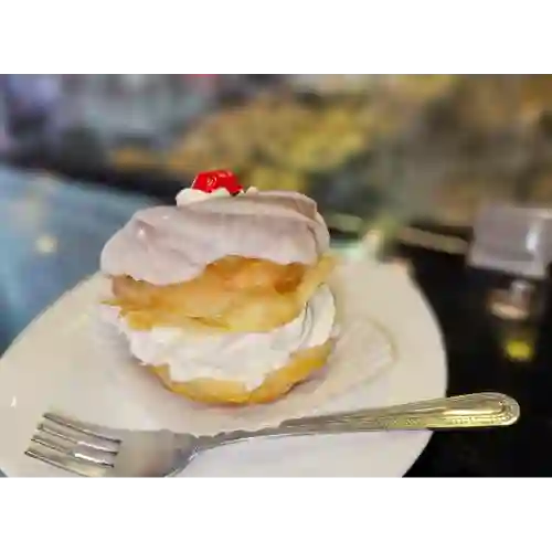 Repollo Relleno Chantilly Deco Blanco