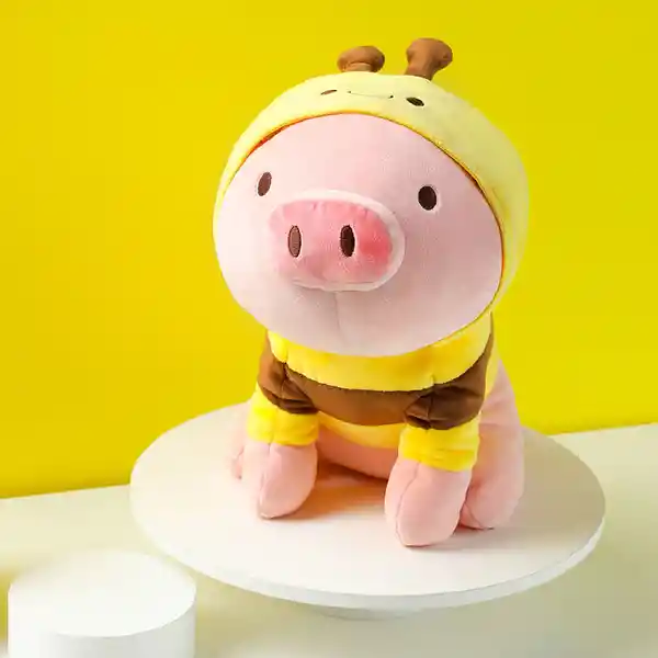 Miniso Peluche Cerdito Sentado Con Capucha de Abeja 29.8 cm