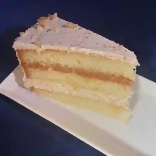 Torta Bizcocho Manjar Nuez