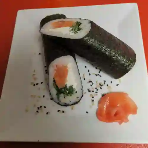 Hand Rolls Nori Salmon