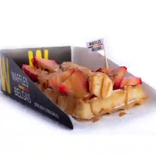 Waffle Frutas y Manjar
