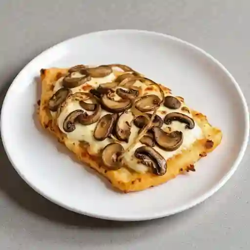 Fugazzetta Rellena Con Champignones