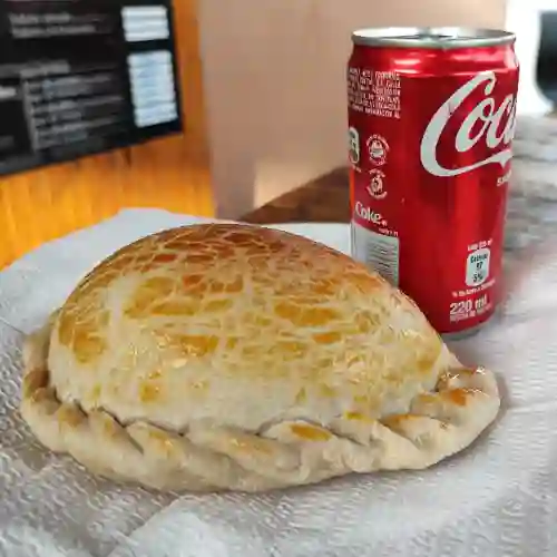 Empanada + Bebida