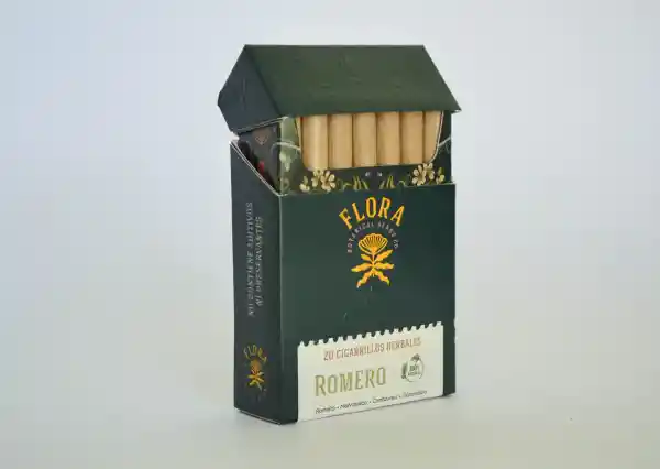 Flora Romero Cajetilla