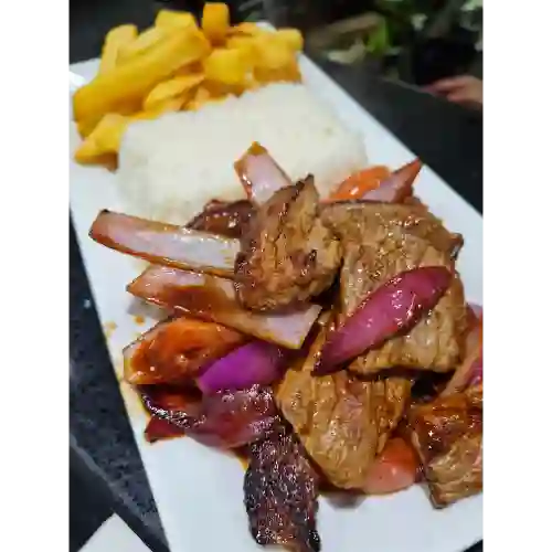 Lomo Saltado