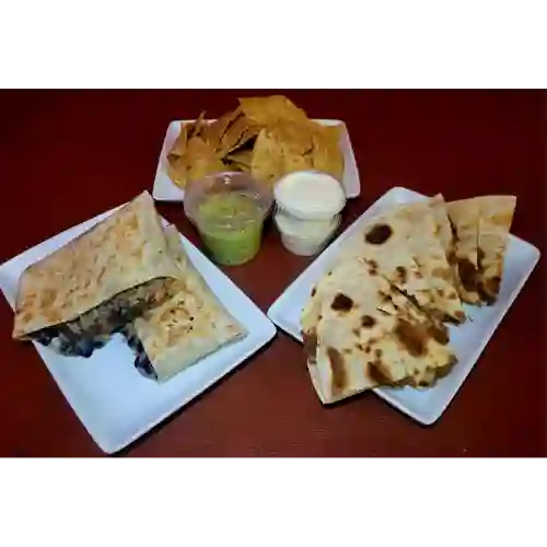 Box Quesadilla, Burrito y Nachos