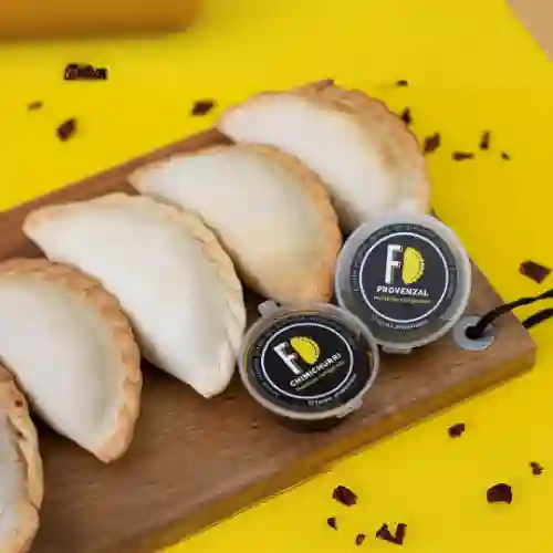 Combo 6 Empanadas y Lata